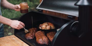 Een pellet grill barbecue; Dé must-have voor een gezellige avond met je vrienden