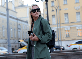 Een regenjas saai? Dacht het niet!