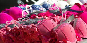 Vrouwen en ondergoed: Verschillende type bh’s