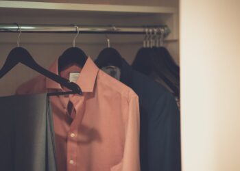 Hoe zorg je ervoor dat je overhemd langer mooi blijft?